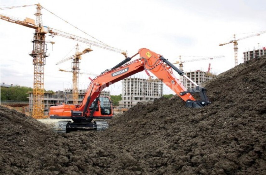 Doosan DX200A-7M