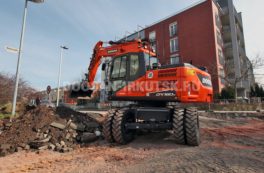 Колесный экскаватор DOOSAN DX 160 W