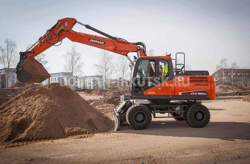 Колесный экскаватор DOOSAN DX 190 WA