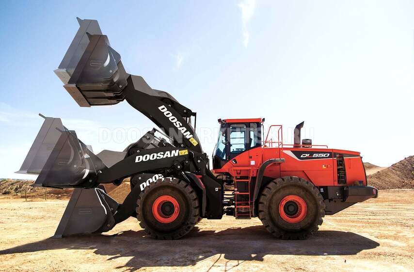 Колесный погрузчик DOOSAN DL 550A (3 SP)