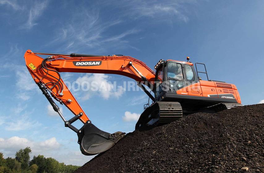 Doosan DX 260 LCA - экскаватор по цене дилера в Иркутске