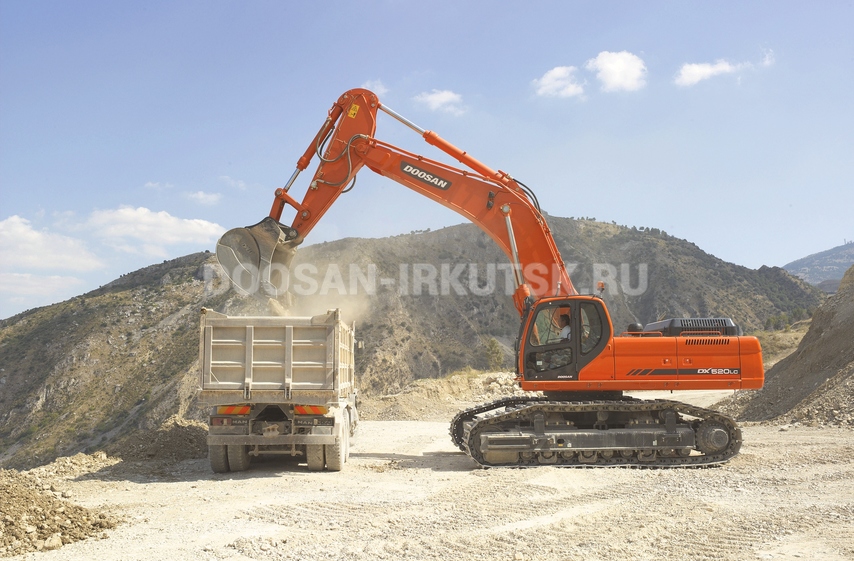 Doosan DX 520 LC в наличии у дилера в Иркутске - лизинг, продажа и запчасти