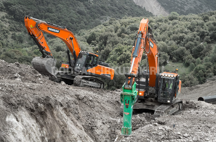 Doosan DX 340 LCA купить на выгодных условиях у дилера в Иркутске