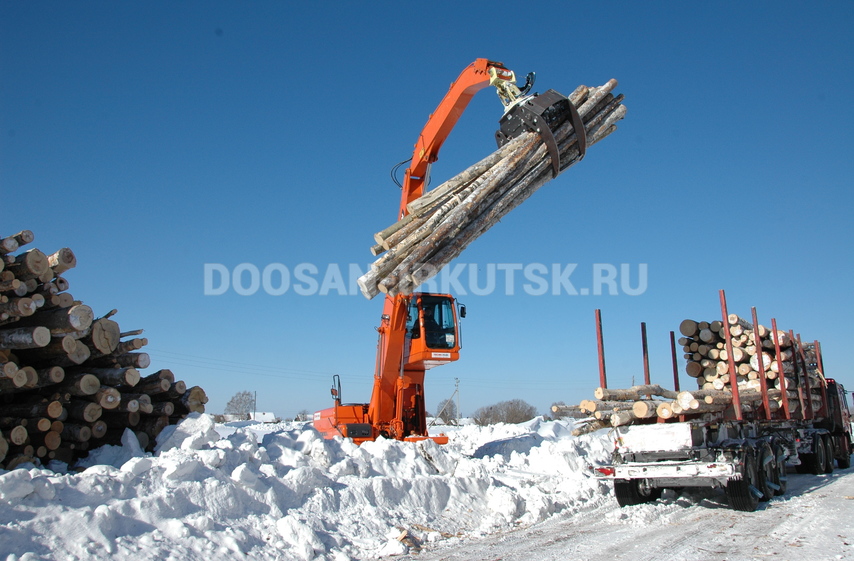 Бревноперегружатель гусеничный DOOSAN DX 225 LCA